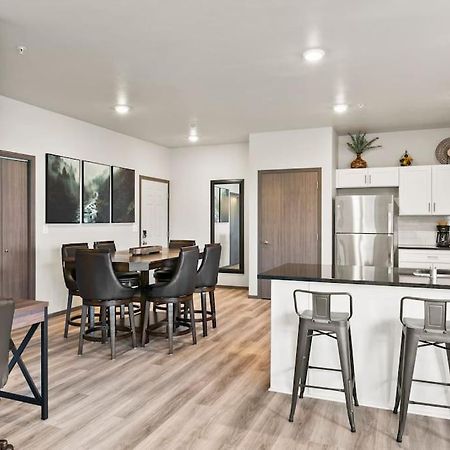 Spacious New 2 Bed 2 Bath Apt By Downtown Σποκάν Εξωτερικό φωτογραφία